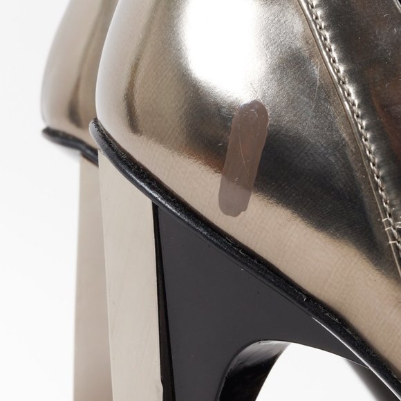 Versace Silver Metallic Sandals - Picture 9 of 10